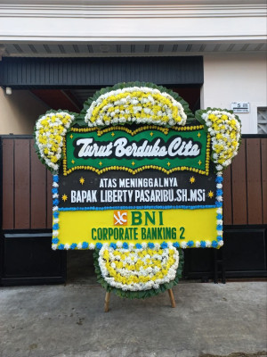Papan Bunga Duka di Penfui